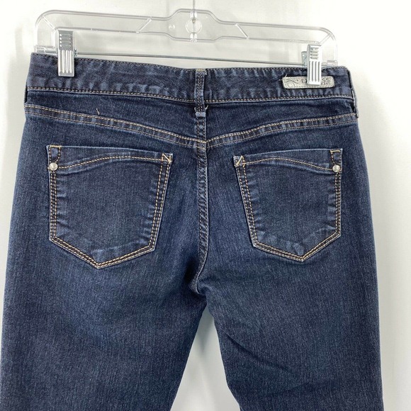 Express Jeans Stella Regular Fit Low Rise Bootcut - Picture 5 of 10